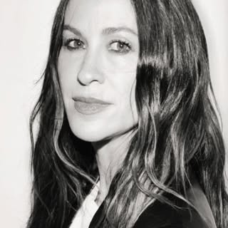 Alanis Morissette — artist photo
