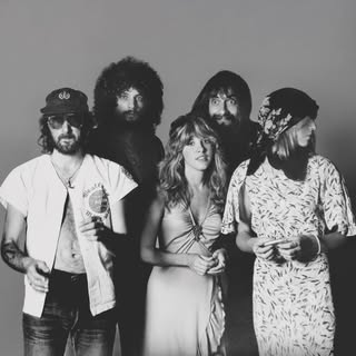Fleetwood Mac — artist photo