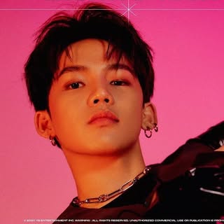 HYUNSUK โ artist photo
