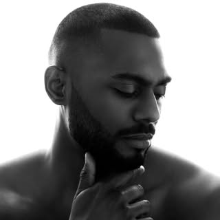 RIEL — artist photo