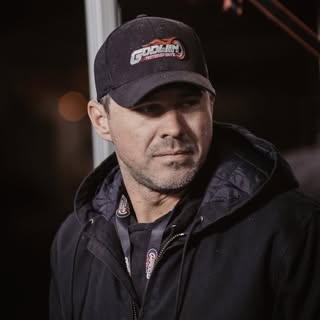 Jamison Strain β artist photo
