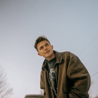 Josiah Queen — artist photo