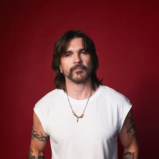 Juanes — artist photo
