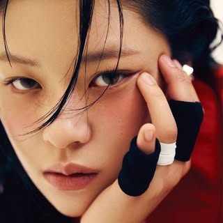 JEONGYEON — artist photo