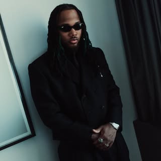 Leon Thomas — artist photo